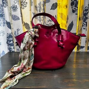 Patricia Nash Corallina w/Scarf